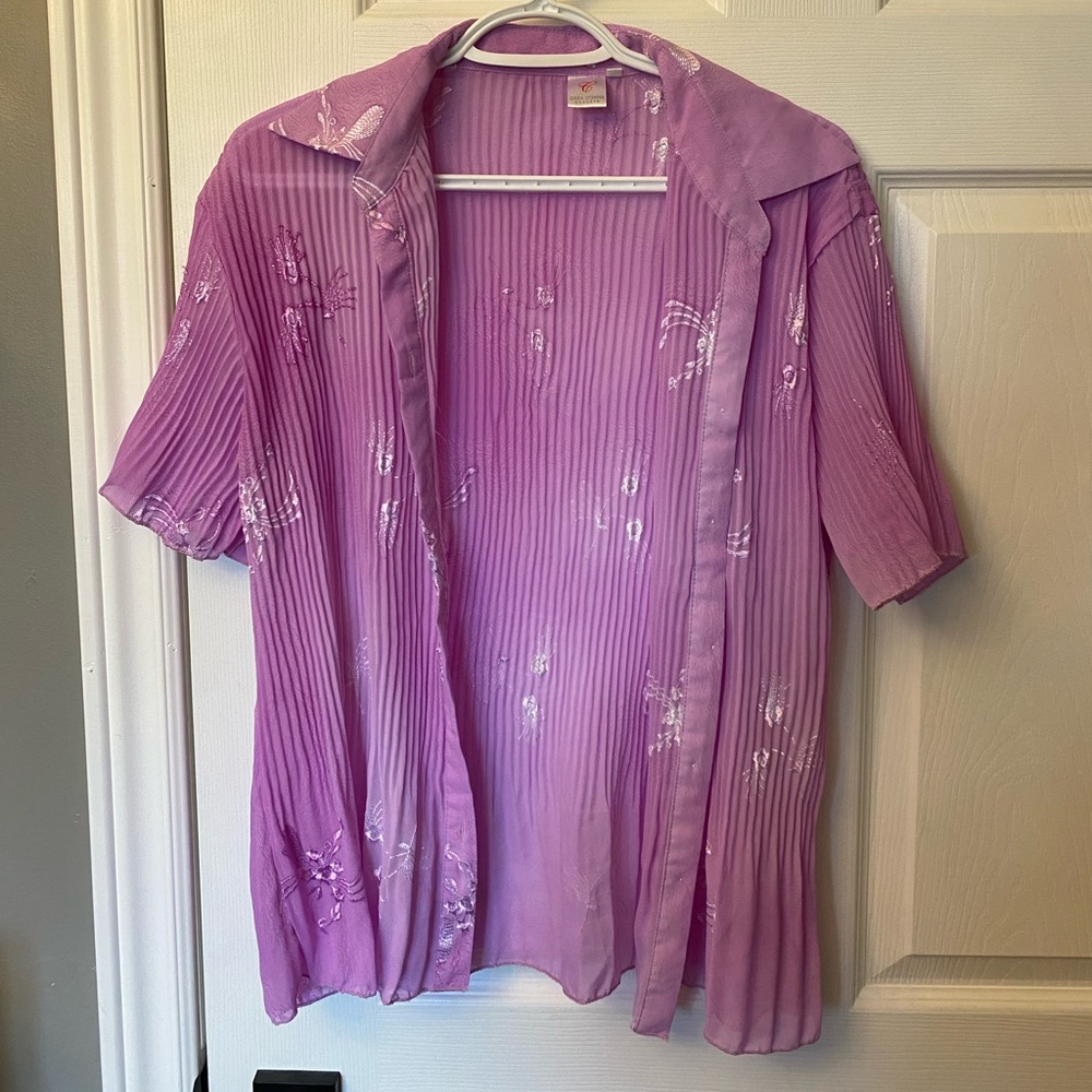 Y2K Vintage Purple Flowy Button Up Top